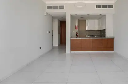 شقة - غرفة نوم - 2 حمامات للايجار في محكمه الريجنت - منطقة 14 - قرية الجميرا سركل - دبي شقة - غرفة نوم - 2 حمامات للايجار في محكمه الريجنت - منطقة 14 - قرية الجميرا سركل - دبي