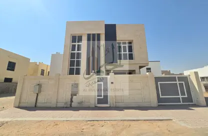 فيلا - 5 غرف نوم - 7 حمامات للايجار في الحليو 1 - الحليو - عجمان