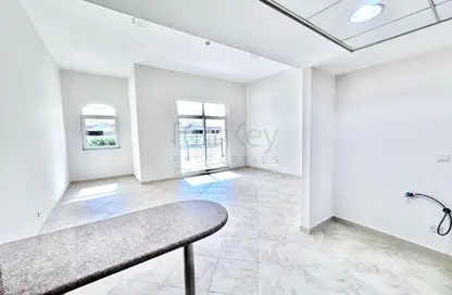 Apartment - Studio - 1 Bathroom for rent in Barton House 1 - Barton House - Motor City - Dubai