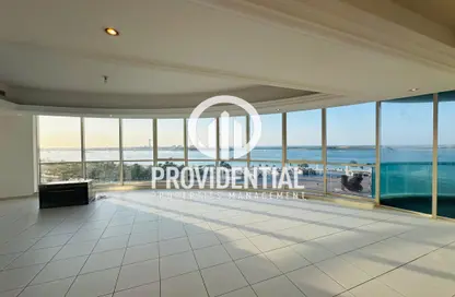 Duplex - 4 Bedrooms - 6 Bathrooms for rent in Bel Ghailam Tower - Corniche Road - Abu Dhabi
