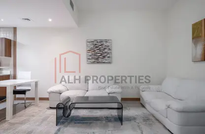 Apartment - 1 Bedroom - 2 Bathrooms for sale in Sulafa Tower - Dubai Marina - Dubai