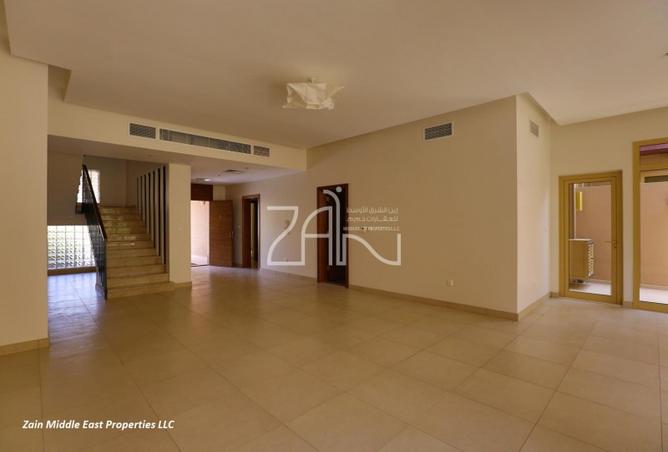 15254398 - Property Main Image