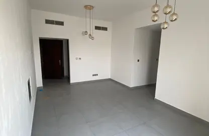 شقة - 2 غرف نوم - 2 حمامات للايجار في 1  الروضة - الروضة - عجمان