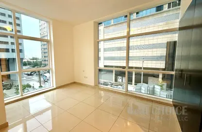 Apartment - 2 Bedrooms - 3 Bathrooms for rent in Duja Tower - Sheikh Zayed Road - Dubai