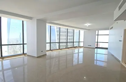 Apartment - 2 Bedrooms - 3 Bathrooms for rent in Etihad Towers - Corniche Road - Abu Dhabi