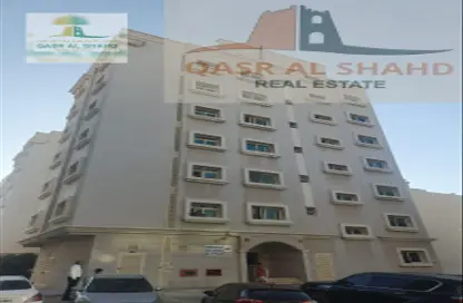عمارة بالكامل - استوديو - 8 حمامات للبيع في القليعة - الشرق - الشارقة