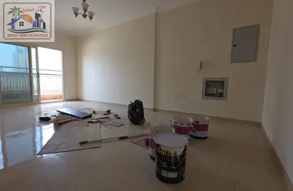 Apartment - 3 Bedrooms - 3 Bathrooms for rent in New Al Taawun Road - Al Taawun - Sharjah