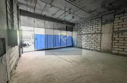 متجر - استوديو - 1 حمام للايجار في بن غاطي فانتوم - ديستريكت 17 - قرية جميرا الدائرية - دبي