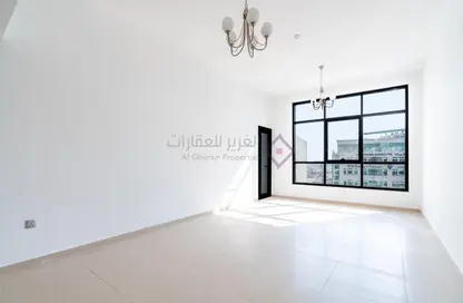 Apartment - 3 Bedrooms - 4 Bathrooms for rent in Al Barsha 1 - Al Barsha - Dubai