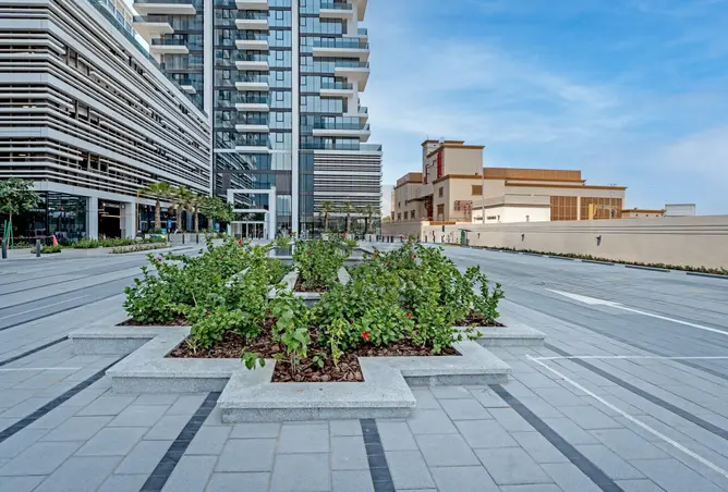 Apartment - 2 Bedrooms - 3 Bathrooms for sale in 1 Residences - Wasl1 - Al Kifaf - Dubai