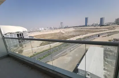 Apartment - Studio - 1 Bathroom for rent in Stadium Point - Dubai Sports City - Dubai