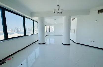 Apartment - 3 Bedrooms - 4 Bathrooms for rent in Al Taawun Street - Al Taawun - Sharjah