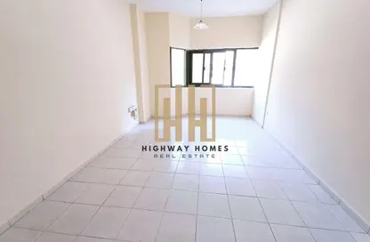 Apartment - 2 Bedrooms - 2 Bathrooms for rent in Al Nada Tower - Al Nahda - Sharjah