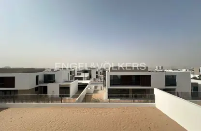 Villa - 4 Bedrooms - 5 Bathrooms for sale in Tilal Al Furjan - Phase One - Al Furjan - Dubai