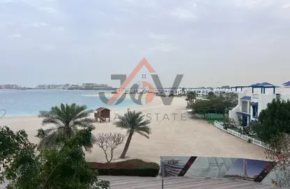 شقة - 3 غرف نوم - 4 حمامات للبيع في الحصير - مساكن شور لاين - نخلة جميرا - دبي