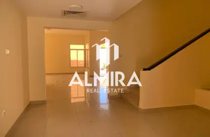 Villa - 5 Bedrooms - 4 Bathrooms for rent in Emirates Compound - Muroor Area - Abu Dhabi