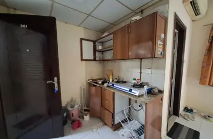 Apartment - Studio - 1 Bathroom for rent in Muwaileh - Sharjah