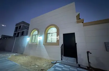 شقة - 2 غرف نوم - 2 حمامات للايجار في الشامخة - أبوظبي