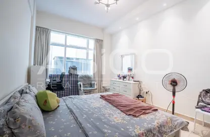 Apartment - 3 Bedrooms - 4 Bathrooms for sale in La Residence - Jumeirah Village Triangle - Dubai