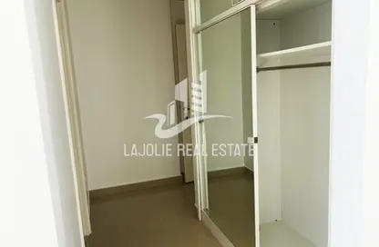 شقة - 3 غرف نوم - 4 حمامات للايجار في الخالدية - أبوظبي