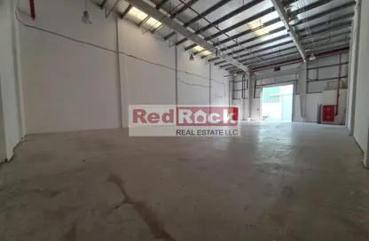 Warehouse - Studio - 1 Bathroom for rent in Al Sajaa Industrial - Al Sajaa - Sharjah