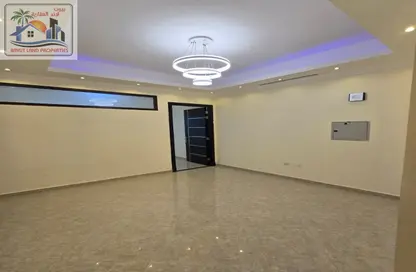 Apartment - 3 Bedrooms - 3 Bathrooms for rent in Al Jawhara Building - Al Rawda 3 - Al Rawda - Ajman