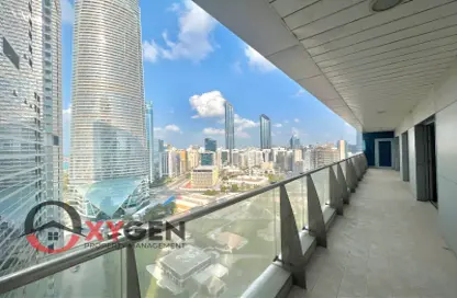 Apartment - 3 Bedrooms - 4 Bathrooms for rent in Baynuna Tower 2 - Corniche Road - Abu Dhabi
