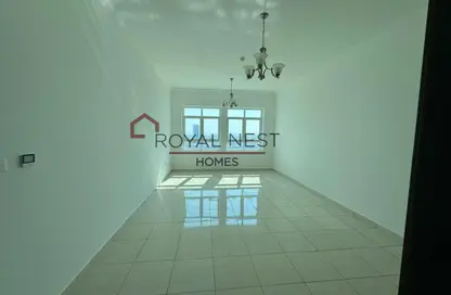 شقة - 2 غرف نوم - 3 حمامات للايجار في برج ربيعة - مجان - دبي لاند - دبي