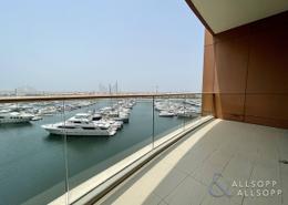 Apartment - 3 bedrooms - 3 bathrooms for sale in Emerald - Tiara Residences - Palm Jumeirah - Dubai