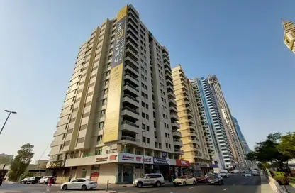 Apartment - 3 Bedrooms - 3 Bathrooms for rent in Al Rostamani Tower A - Al Rostomani Towers - Sheikh Zayed Road - Dubai