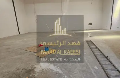 Warehouse - Studio - 1 Bathroom for rent in Umm Al Thuoob - Umm Al Quwain