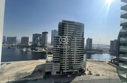Apartment - 1 Bedroom - 1 Bathroom for sale in Reva Residences - Business Bay - Dubai