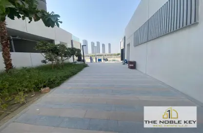 متجر - استوديو للايجار في 22 عزيزي ريفيرا - ميدان واحد - ميدان - دبي