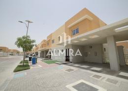 Townhouse - 3 bedrooms - 3 bathrooms for rent in Manazel Al Reef 2 - Al Samha - Abu Dhabi