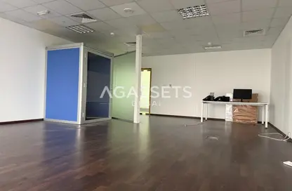 Office Space - Studio for rent in Shatha Tower - Dubai Media City - Dubai