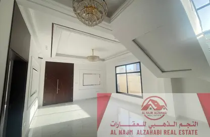 فيلا - 5 غرف نوم - 7 حمامات للبيع في برج العامرة - العامرة - عجمان