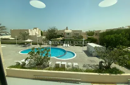 Villa - 4 Bedrooms - 4 Bathrooms for rent in Jumeirah 1 Villas - Jumeirah 1 - Jumeirah - Dubai