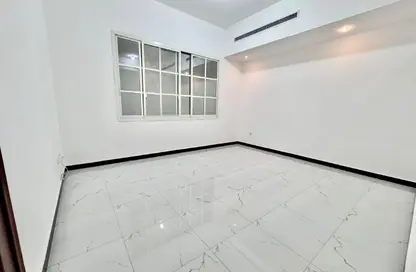 شقة - غرفة نوم - 1 حمام للايجار في فيلات مدينة خليفة آيه - مدينة خليفة أ - مدينة خليفة - أبوظبي