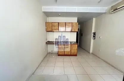 Apartment - Studio - 1 Bathroom for rent in Muwaileh 29 Building - Muwaileh - Sharjah