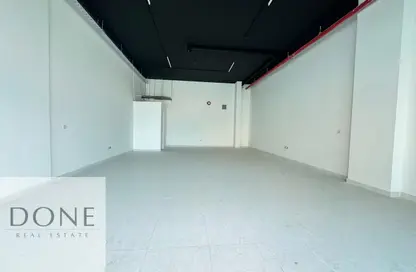 Shop - Studio - 1 Bathroom for rent in Muwaileh 29 Building - Muwaileh - Sharjah