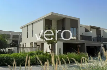 Villa - 4 Bedrooms - 5 Bathrooms for rent in Aura Gardens - Tilal Al Ghaf - Dubai