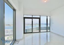 Empty Room image for: Apartment - 3 bedrooms - 4 bathrooms for rent in Capital Centre - Abu Dhabi, Image 1