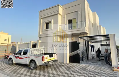 فيلا - 5 غرف نوم - 7 حمامات للبيع في قرية الاميرة - الياسمين - عجمان
