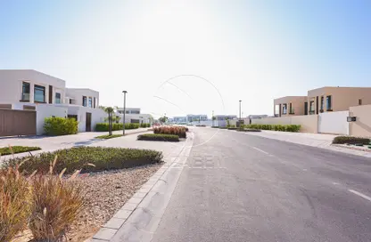 Villa - 4 Bedrooms - 5 Bathrooms for sale in Souk Al Jubail - Al Jubail Island - Abu Dhabi