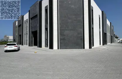 Warehouse - Studio - 1 Bathroom for sale in Umm Al Thuoob - Umm Al Quwain