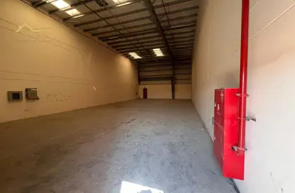 Warehouse - Studio - 1 Bathroom for rent in Al Sajaa Industrial - Al Sajaa - Sharjah