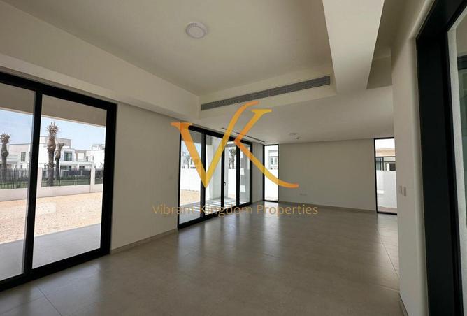 15921653 - صورة العقار 2