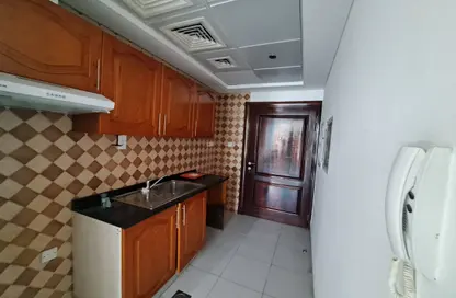 Apartment - Studio - 1 Bathroom for rent in Oud Metha - Bur Dubai - Dubai
