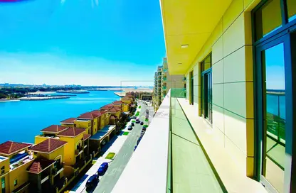 Apartment - 3 Bedrooms - 5 Bathrooms for rent in Luluat Al Raha - Al Raha Beach - Abu Dhabi