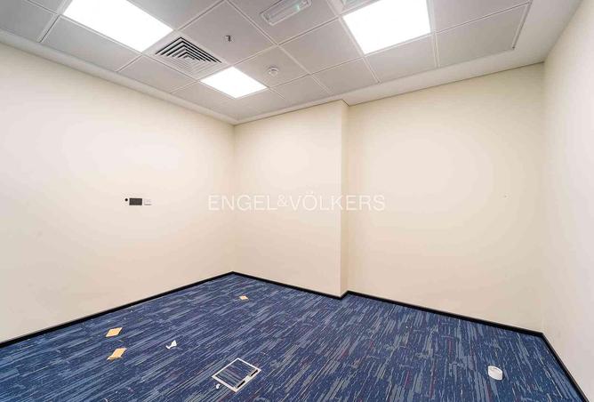 Office Space - Studio - 1 Bathroom for rent in Liberty House - DIFC - Dubai